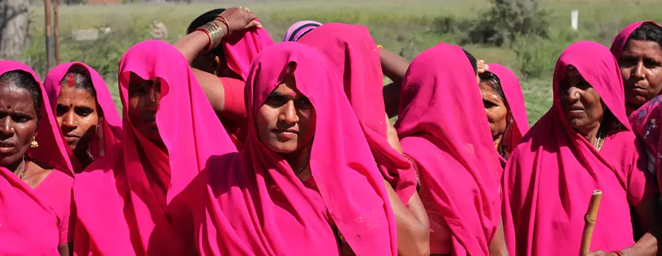 Gulabi Gang: An Extraordinary Women’s Movement